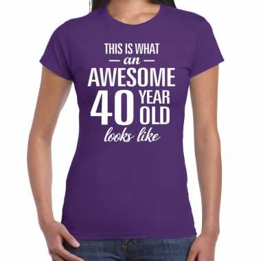 Awesome 40 year / verjaardag cadeau t-shirt paars voor dames