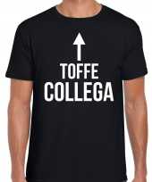 Toffe collega met pijl collega cadeau t-shirt zwart voor heren